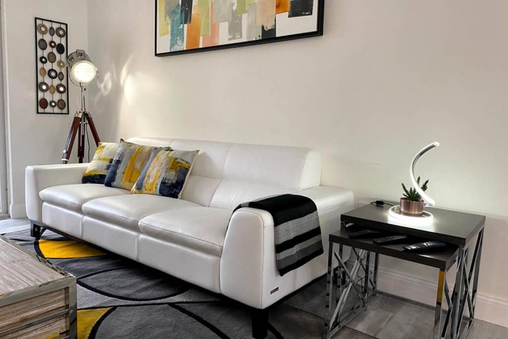 Yacht Club At Aventura 2 Bed 2 Bath Luxurius Cozy Brand New 2020 Apartment Екстериор снимка
