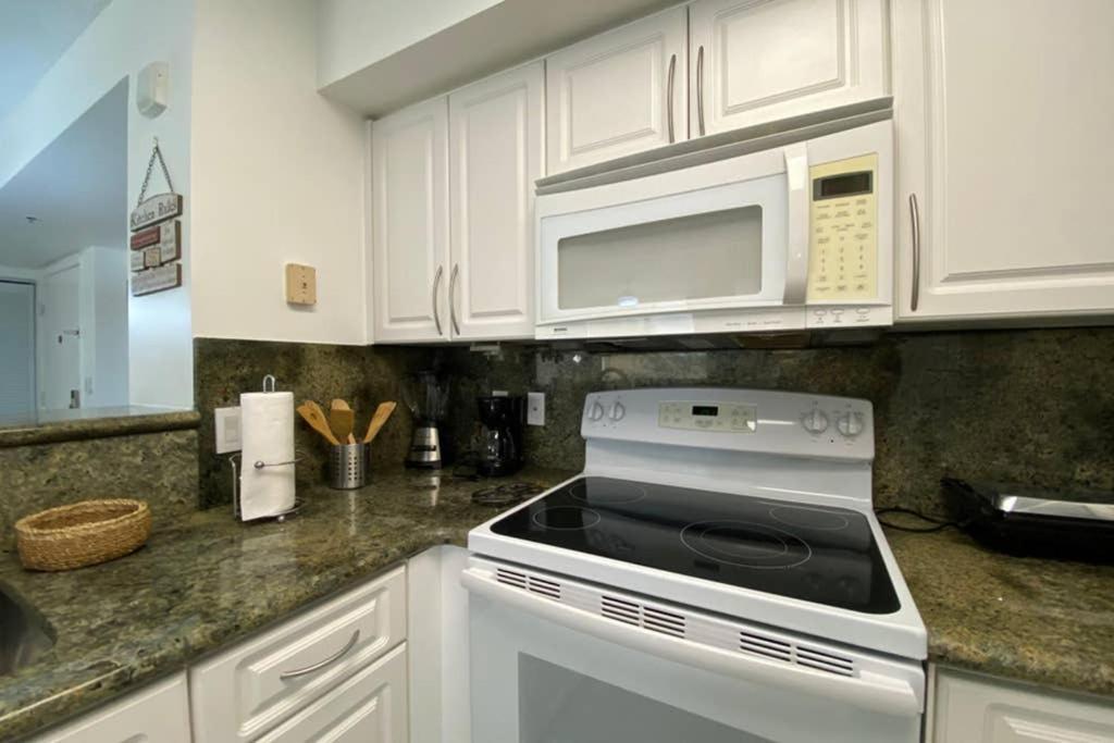 Yacht Club At Aventura 2 Bed 2 Bath Luxurius Cozy Brand New 2020 Apartment Екстериор снимка