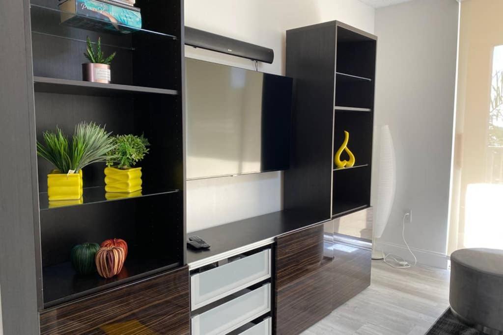 Yacht Club At Aventura 2 Bed 2 Bath Luxurius Cozy Brand New 2020 Apartment Екстериор снимка