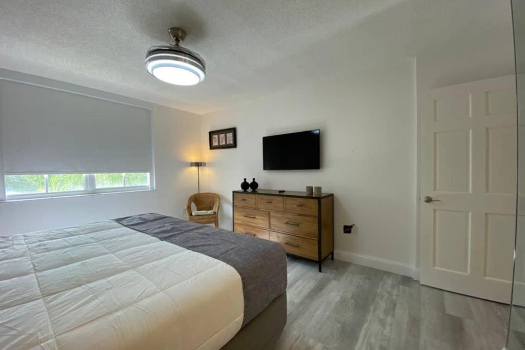 Yacht Club At Aventura 2 Bed 2 Bath Luxurius Cozy Brand New 2020 Apartment Екстериор снимка