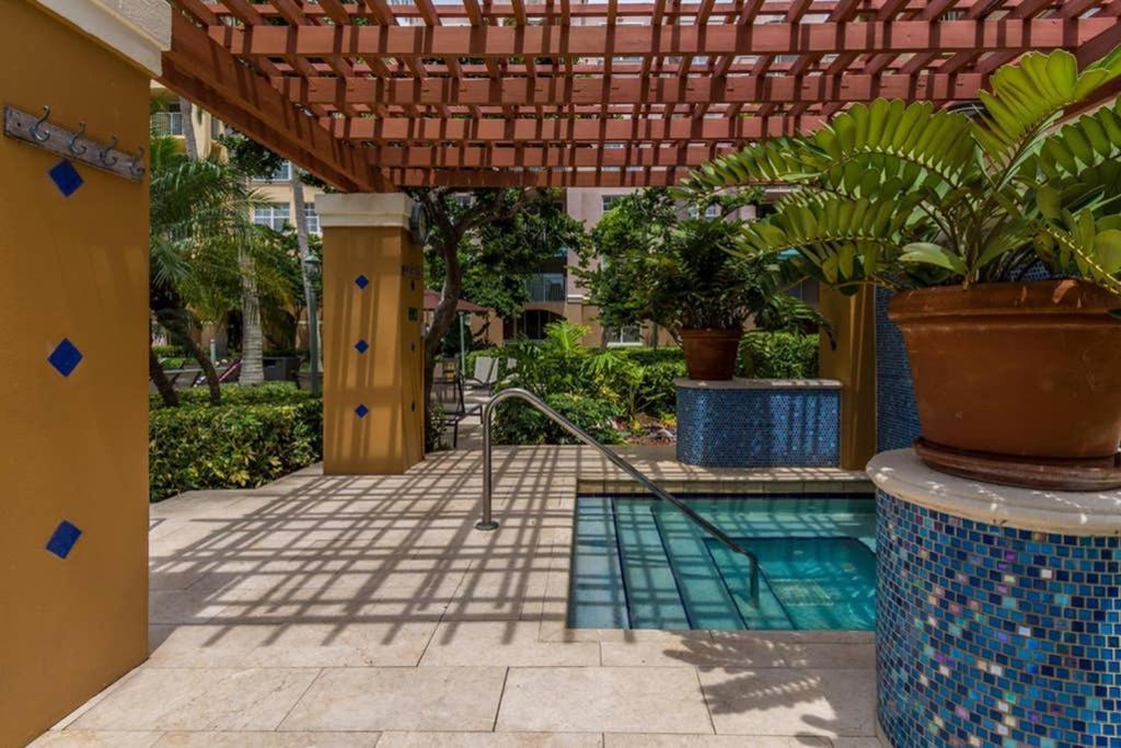 Yacht Club At Aventura 2 Bed 2 Bath Luxurius Cozy Brand New 2020 Apartment Екстериор снимка