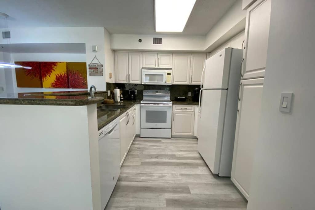 Yacht Club At Aventura 2 Bed 2 Bath Luxurius Cozy Brand New 2020 Apartment Екстериор снимка